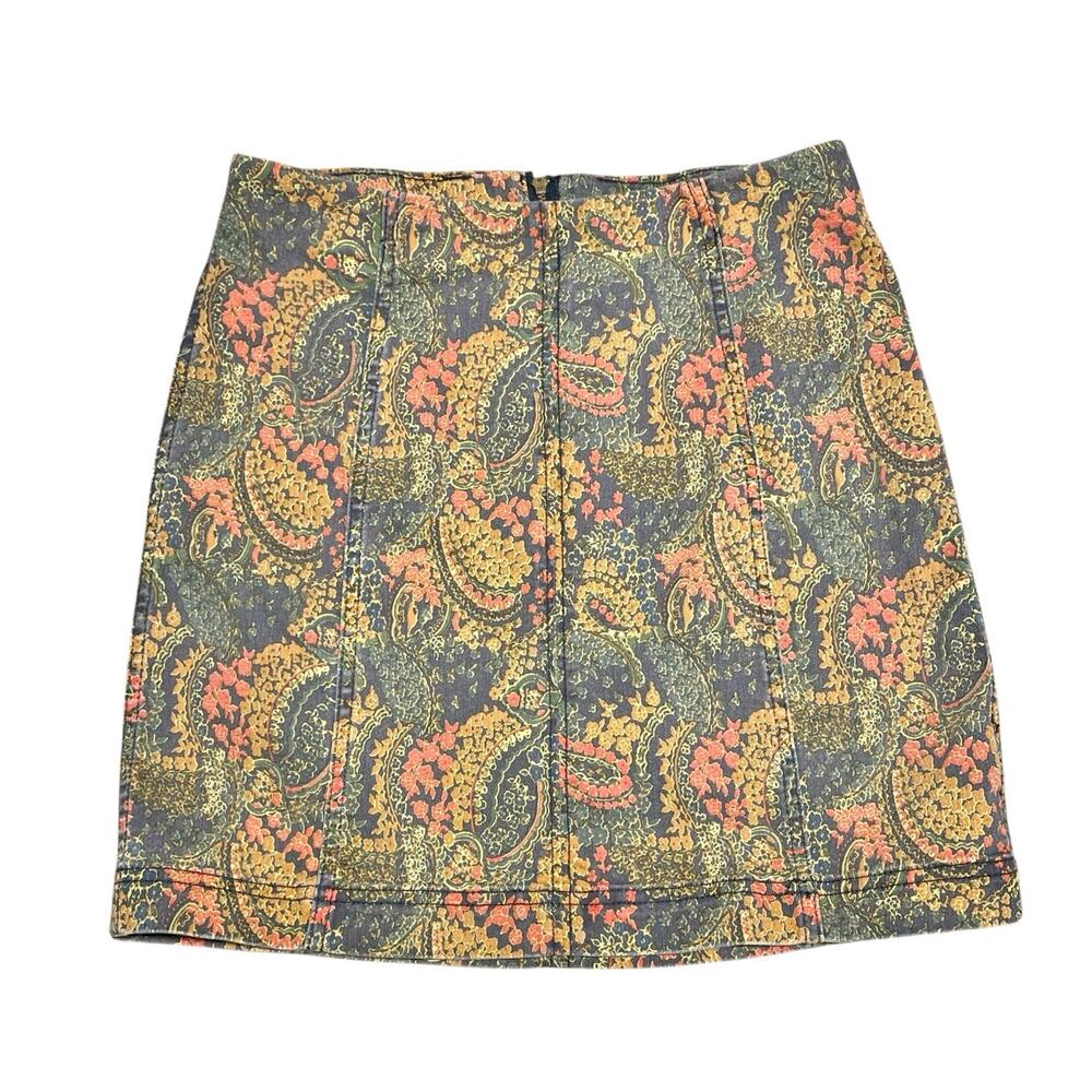 FREE PEOPLE Modern Femme Boho Paisley Stretch Denim Pencil Mini Skirt Size 8 - Picture 3 of 7